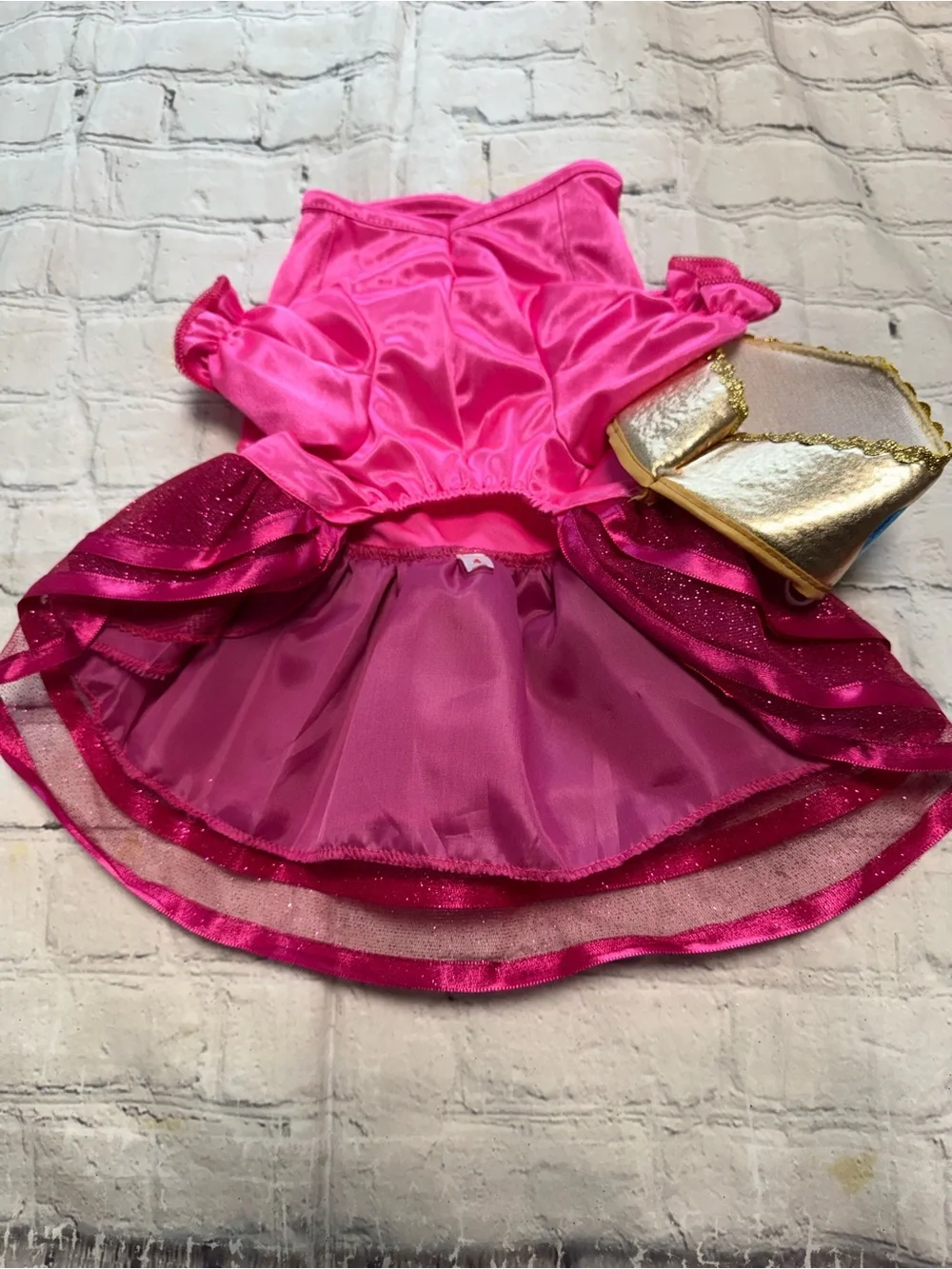 Pet Warrior shimmery pink
